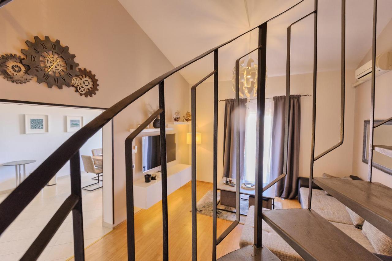 Apartment Rizzi พูลา ภายนอก รูปภาพ