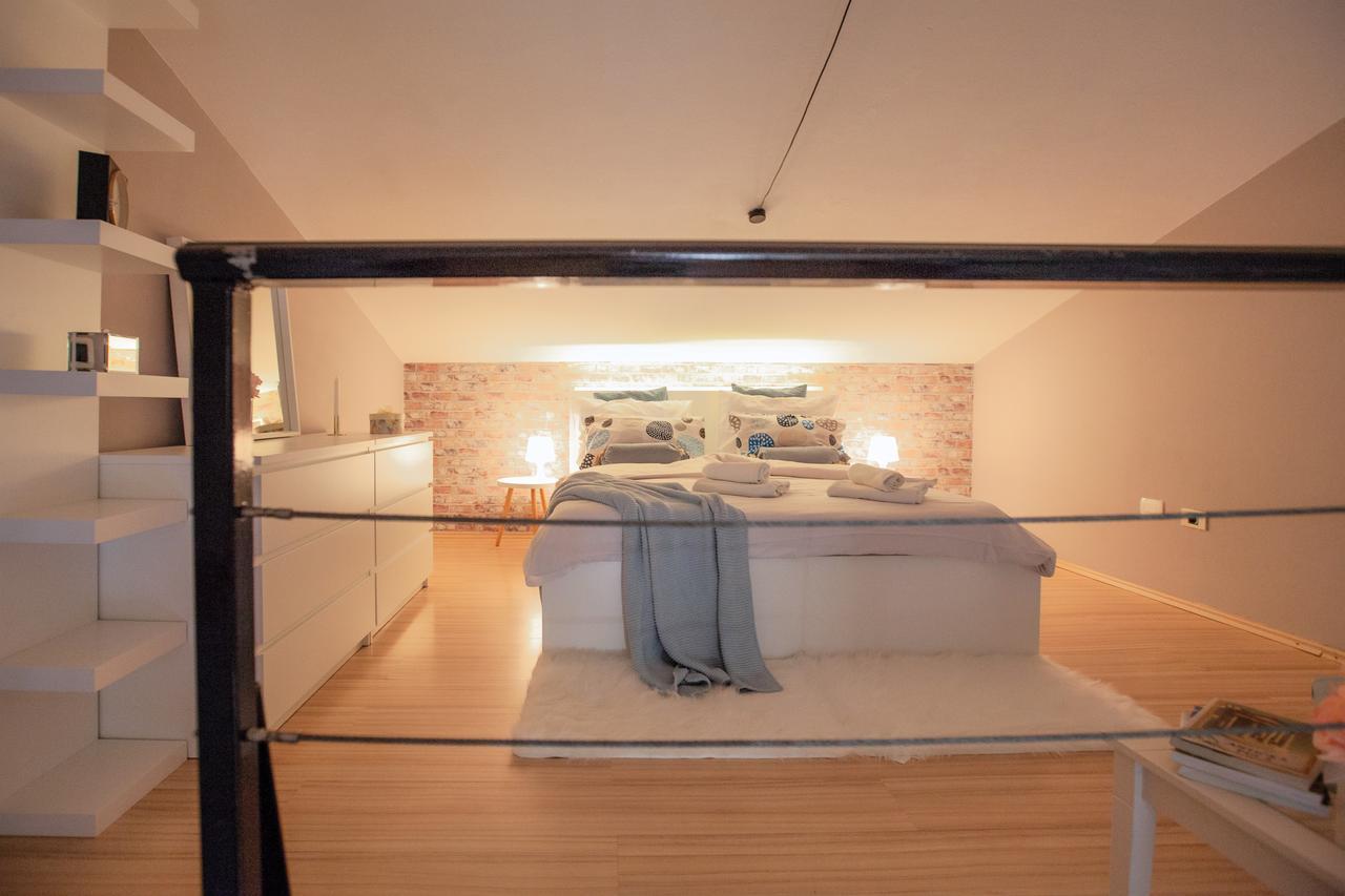 Apartment Rizzi พูลา ภายนอก รูปภาพ