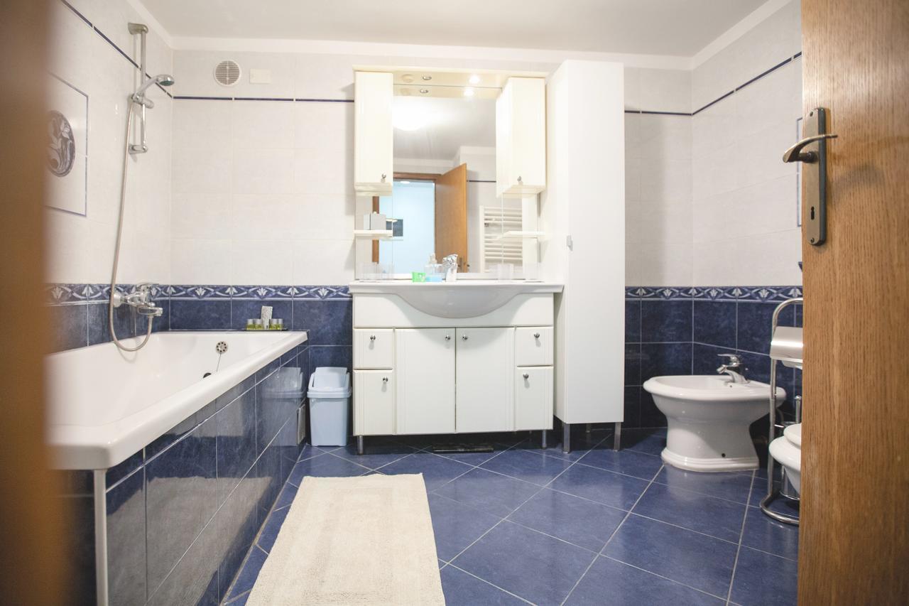 Apartment Rizzi พูลา ภายนอก รูปภาพ