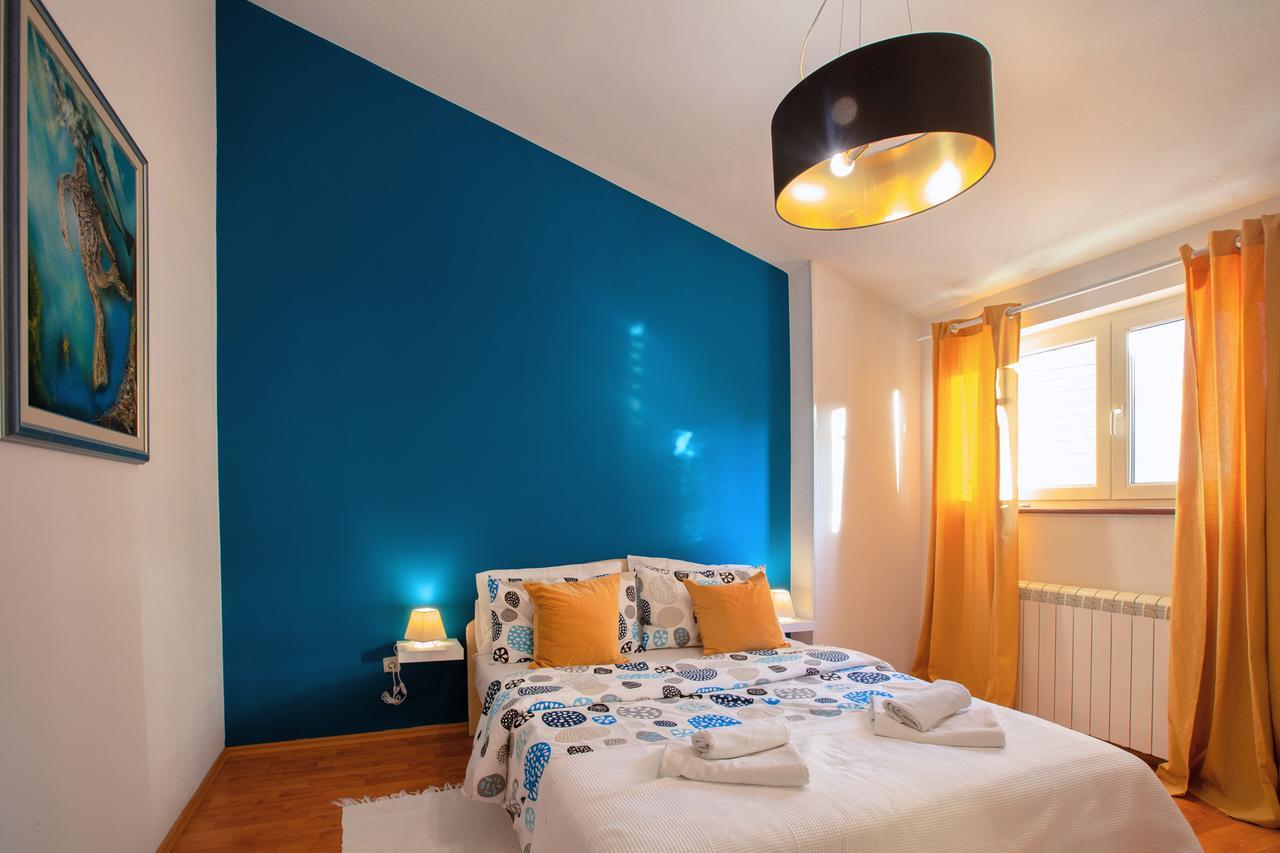 Apartment Rizzi พูลา ภายนอก รูปภาพ