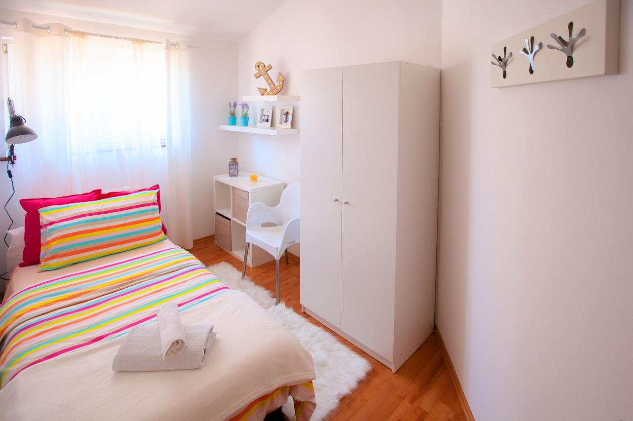 Apartment Rizzi พูลา ภายนอก รูปภาพ