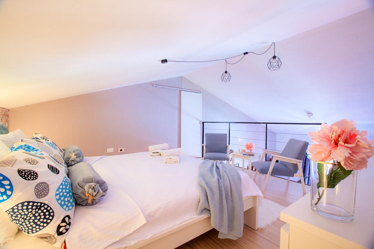 Apartment Rizzi พูลา ภายนอก รูปภาพ
